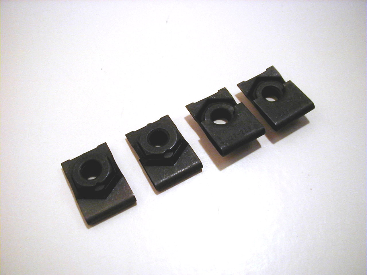 Radiator Shroud U- Nut Set, 66-67